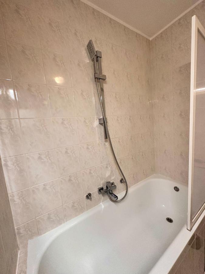 Charming City Loft Apartment Любляна Екстер'єр фото